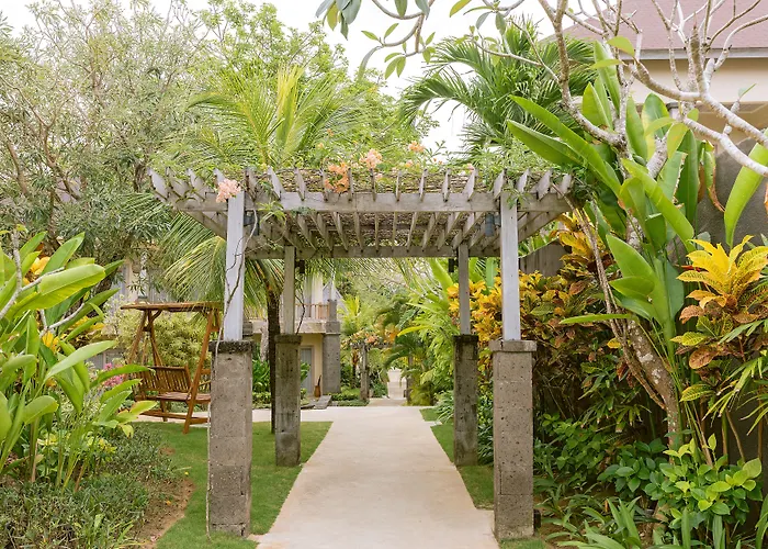 La Berceuse And By Taritiya Collection Resort Nusa Dua (Bali)